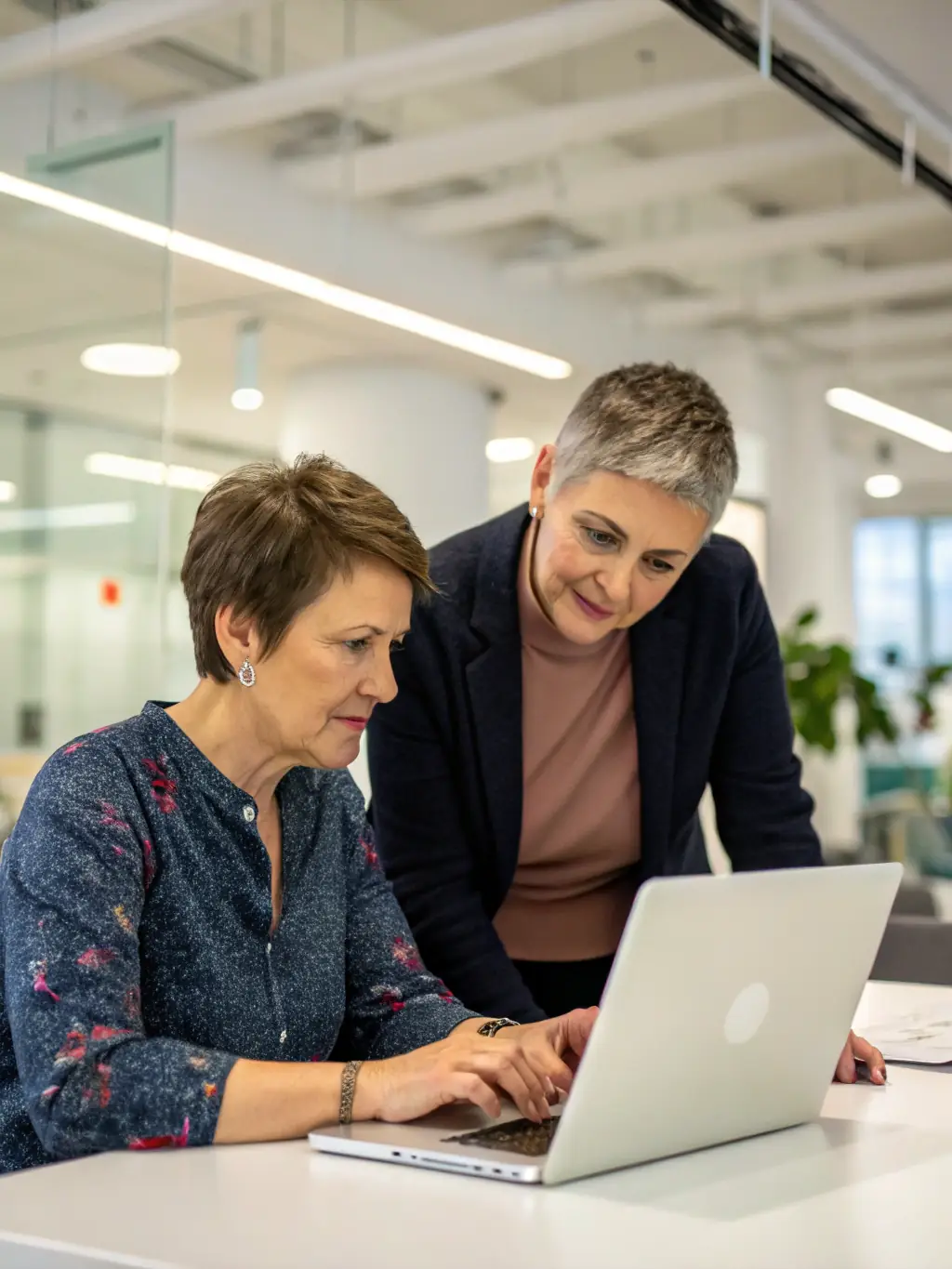 A consultant efficiently managing appointments, payments, and communication through the KONNECT PRO platform, showcasing streamlined operations.